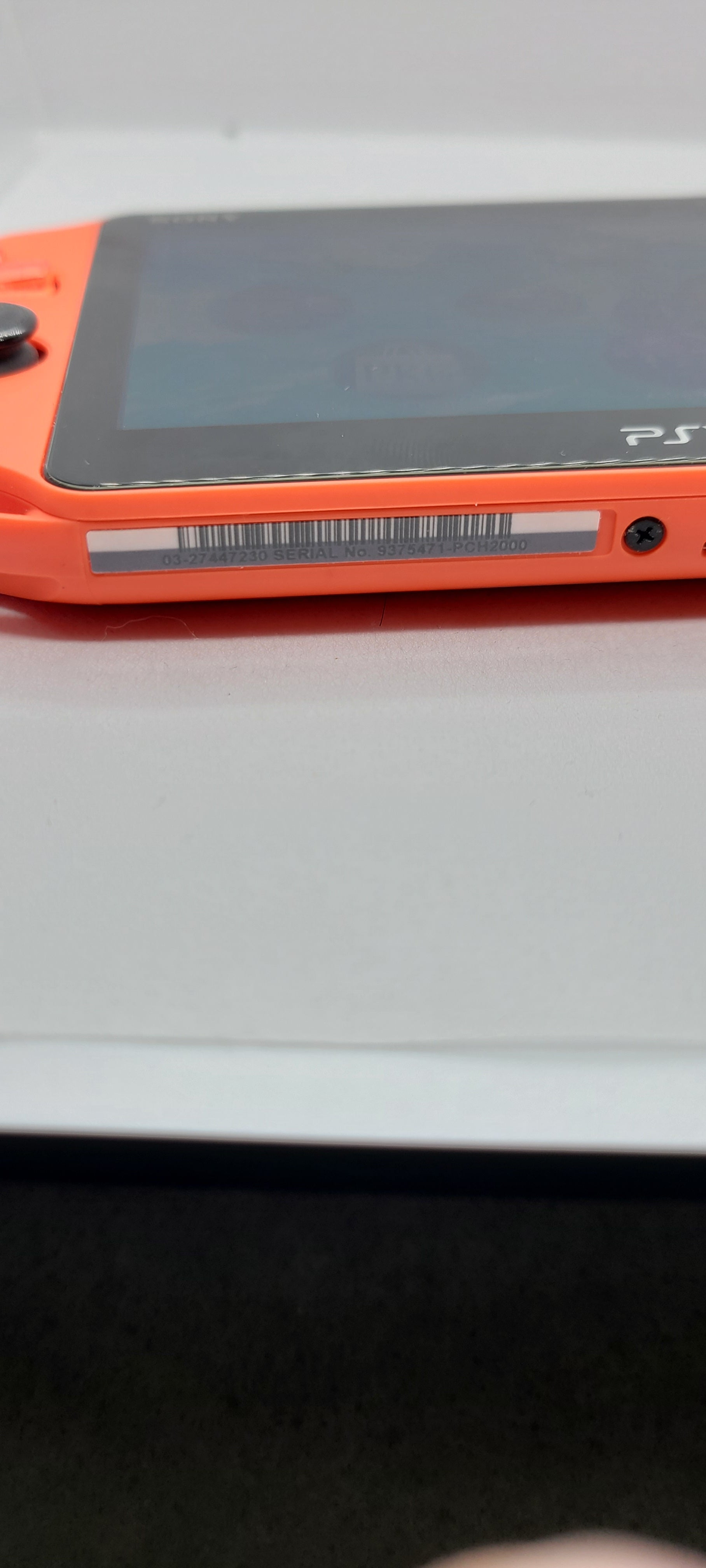Ps vita 2000 neon orange