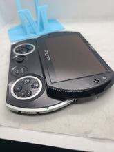 Load image into Gallery viewer, Psp go
