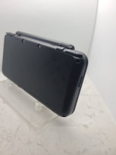 Load image into Gallery viewer, Dragon quest new 2dsXL
