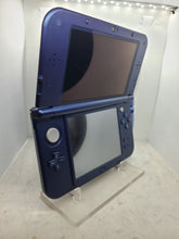 Load image into Gallery viewer, New 3ds XL (top screen tn)
