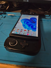 Load image into Gallery viewer, Ayaneo slide
