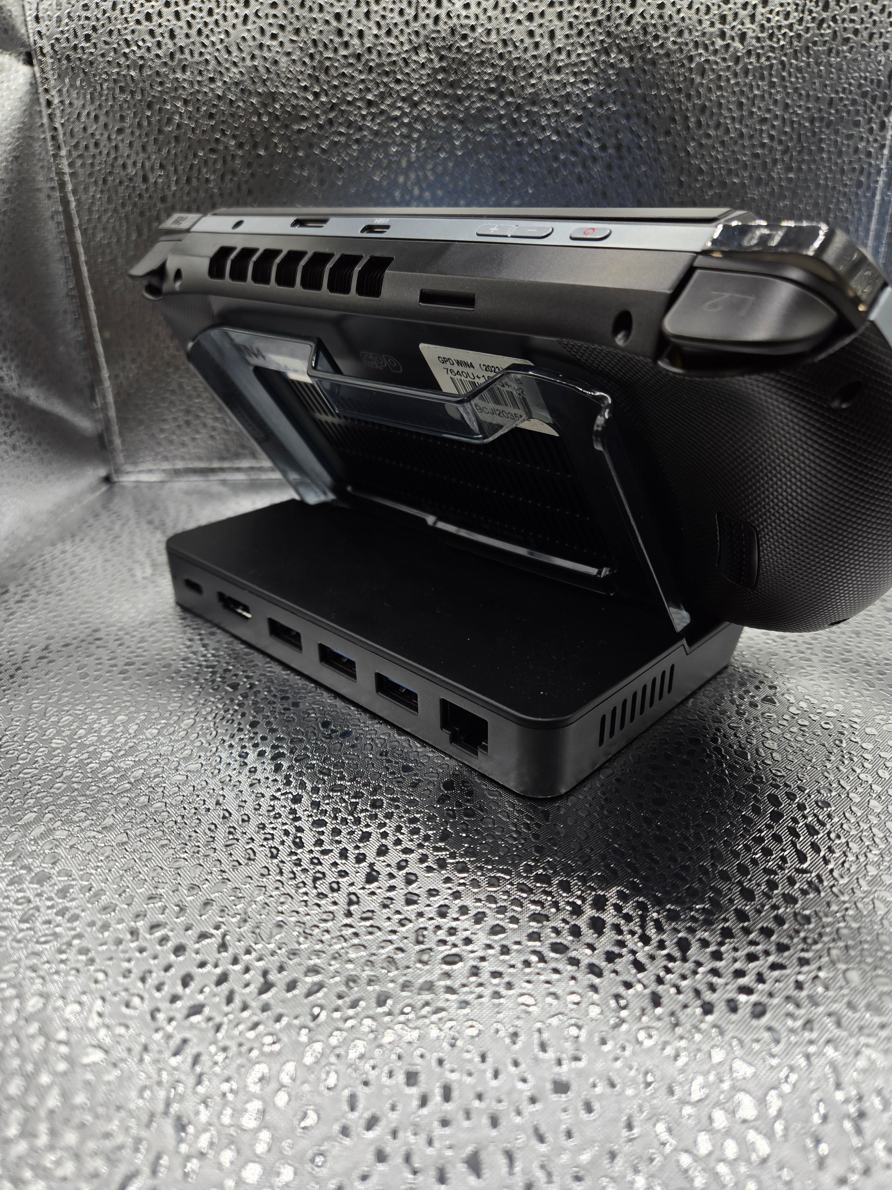 Gpd win 4 7840u