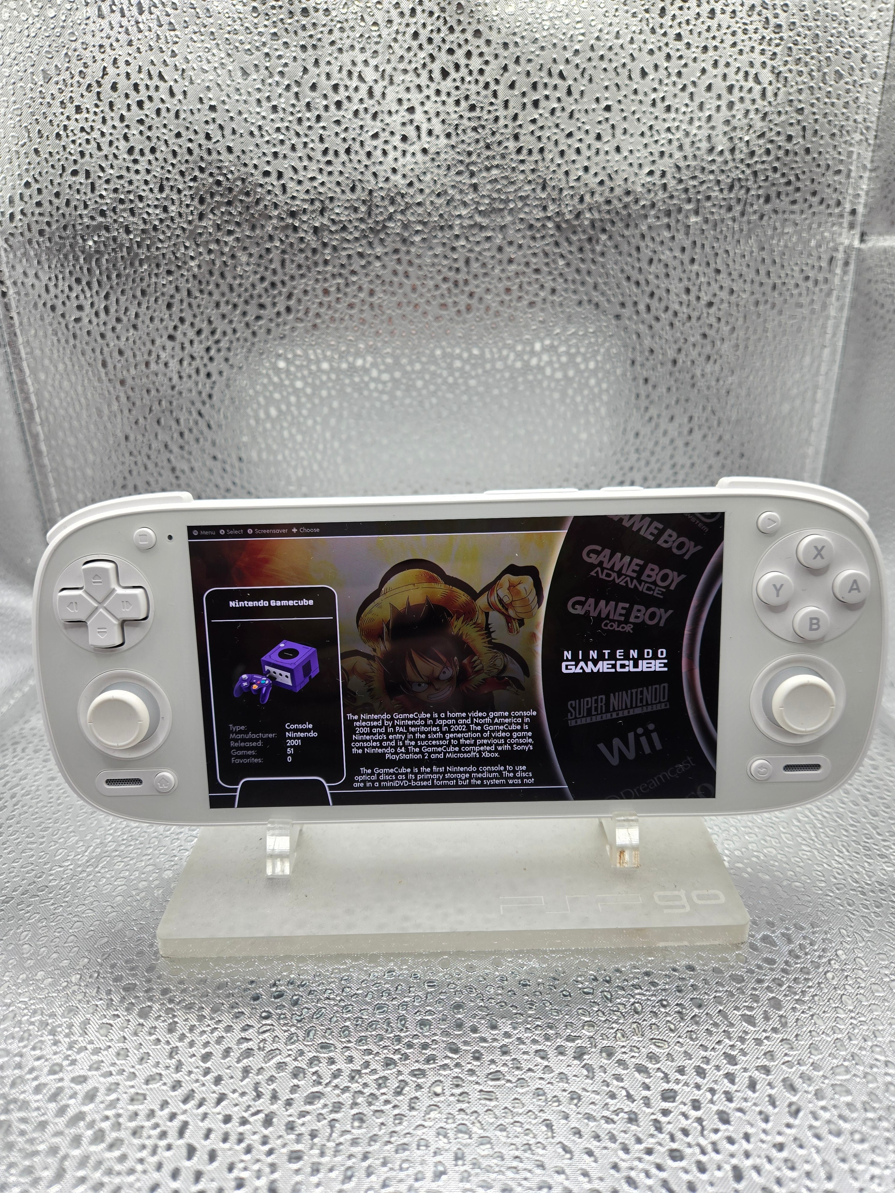 Retriod pocket 5 white