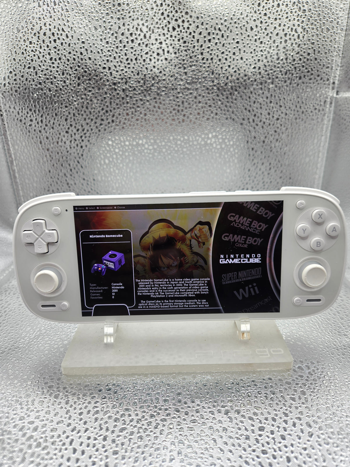 Retriod pocket 5 white