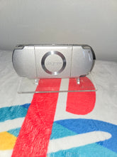 Load image into Gallery viewer, Psp 2000
