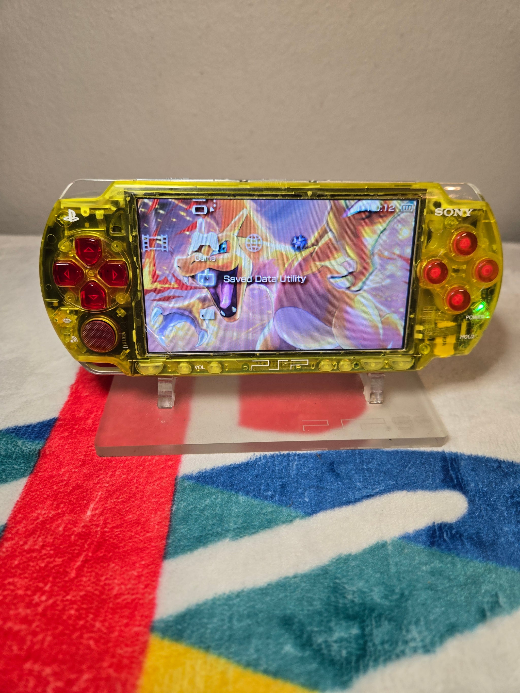 Psp 2000 charizard