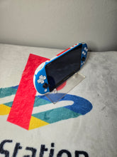 Load image into Gallery viewer, Ps vita 2000

