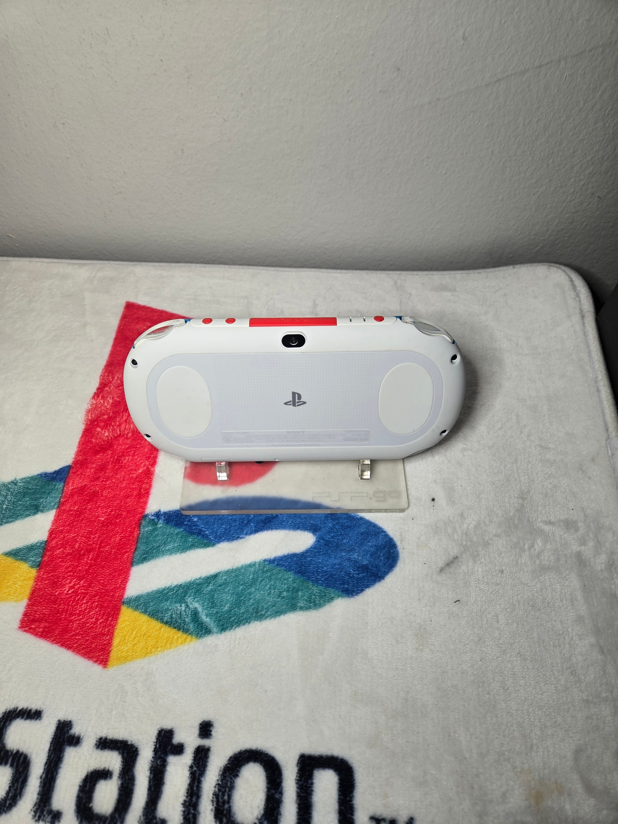 Ps vita 2000