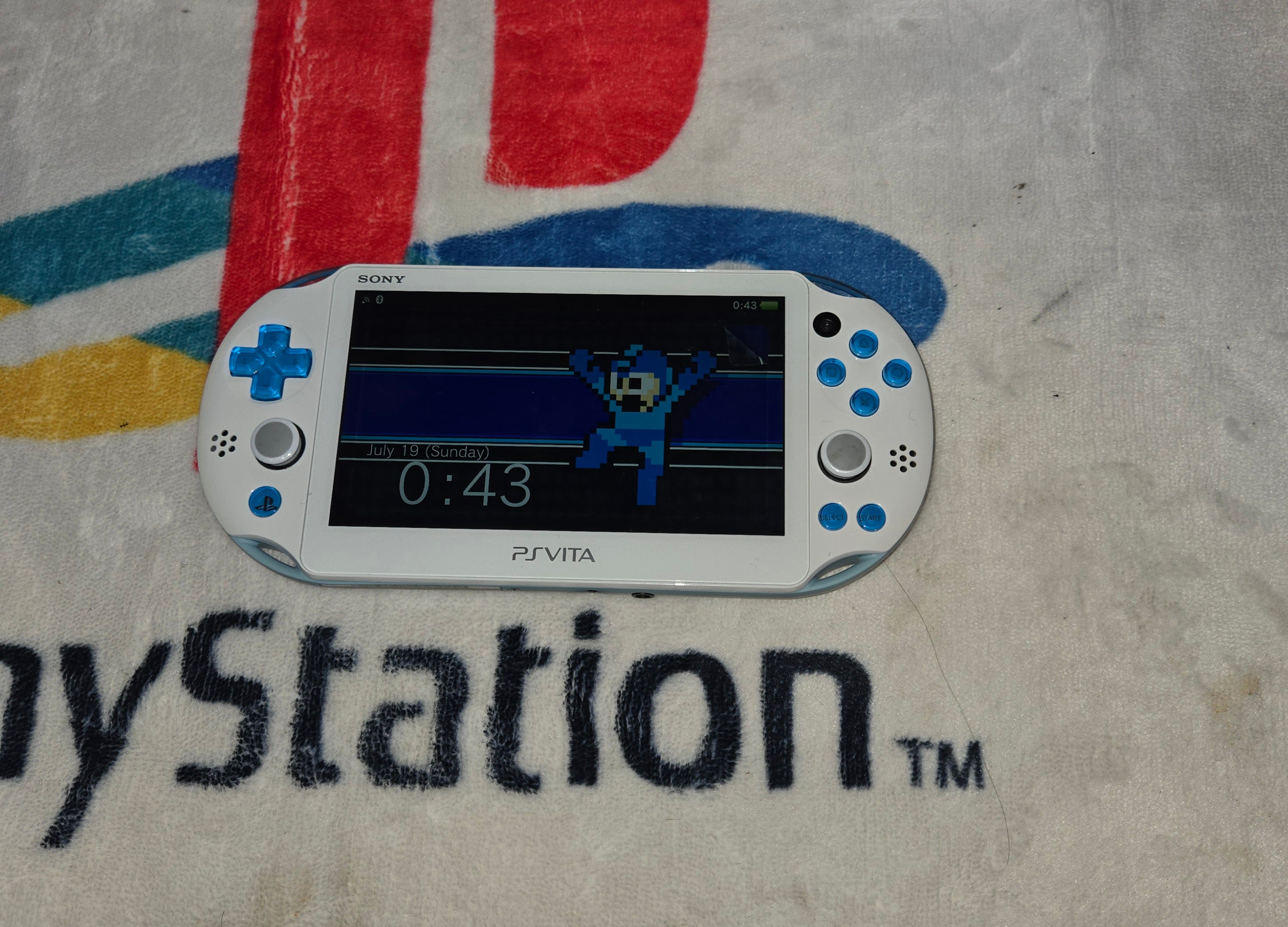 Ps vita 2000 mega man