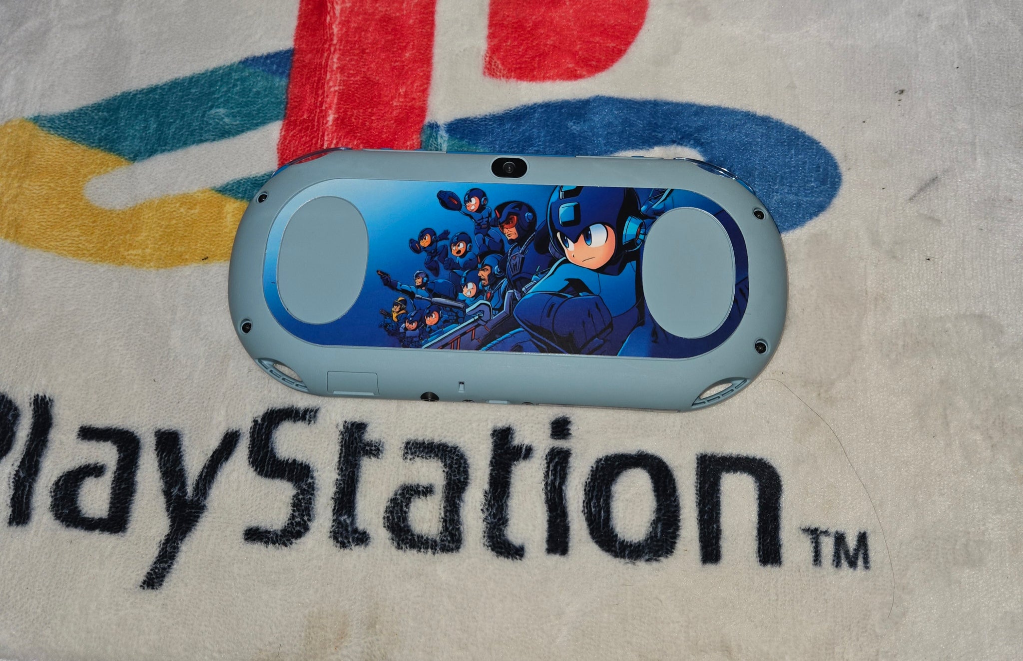 Ps vita 2000 mega man