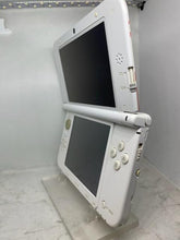 Load image into Gallery viewer, 3ds XL mario
